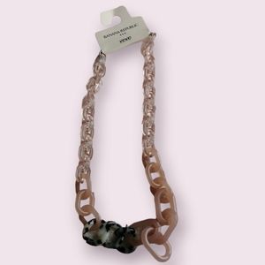 Necklace Banana Republic